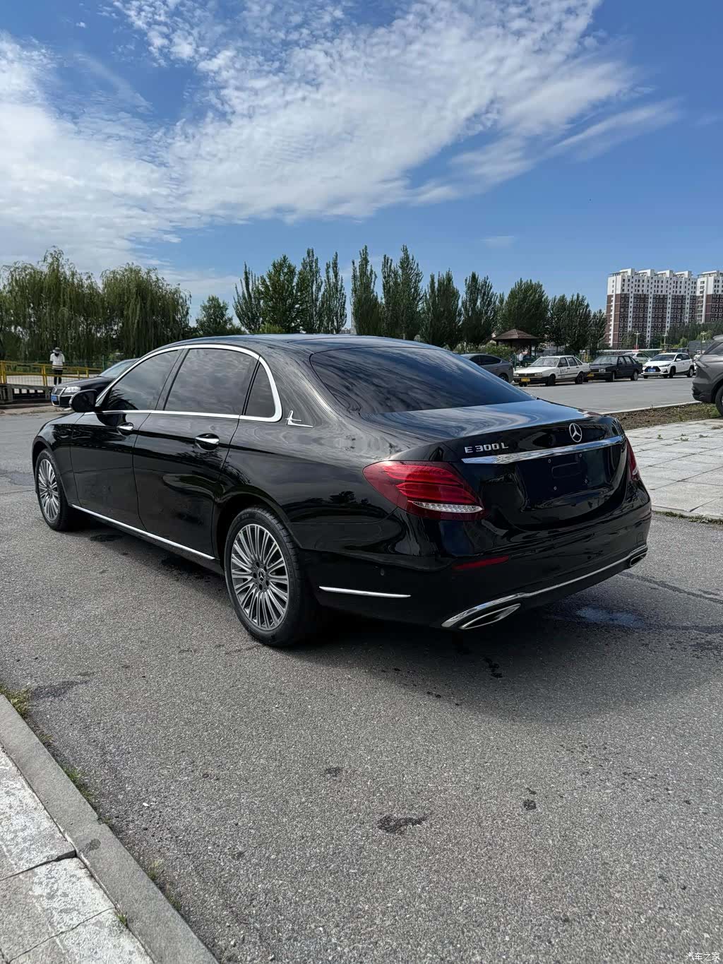 Mercedes-Benz E-Class, 2020 4