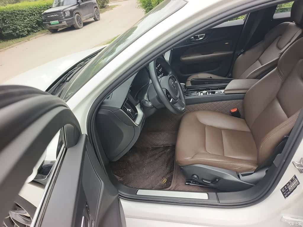 Volvo S60, 2020 12