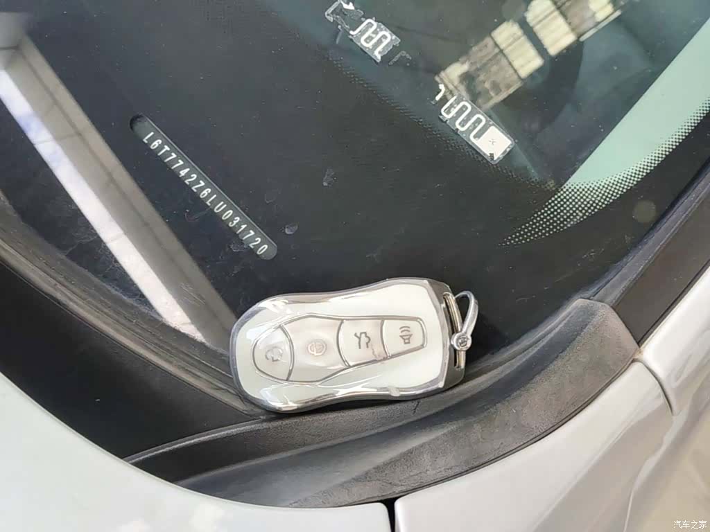 Geely Boyue, 2020 9