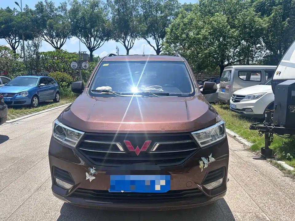 Wuling Wuling Rongguang S