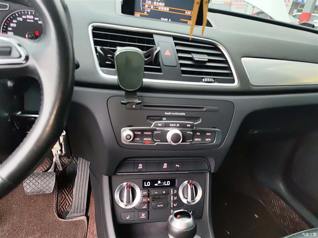 Audi Q3, 2015 13