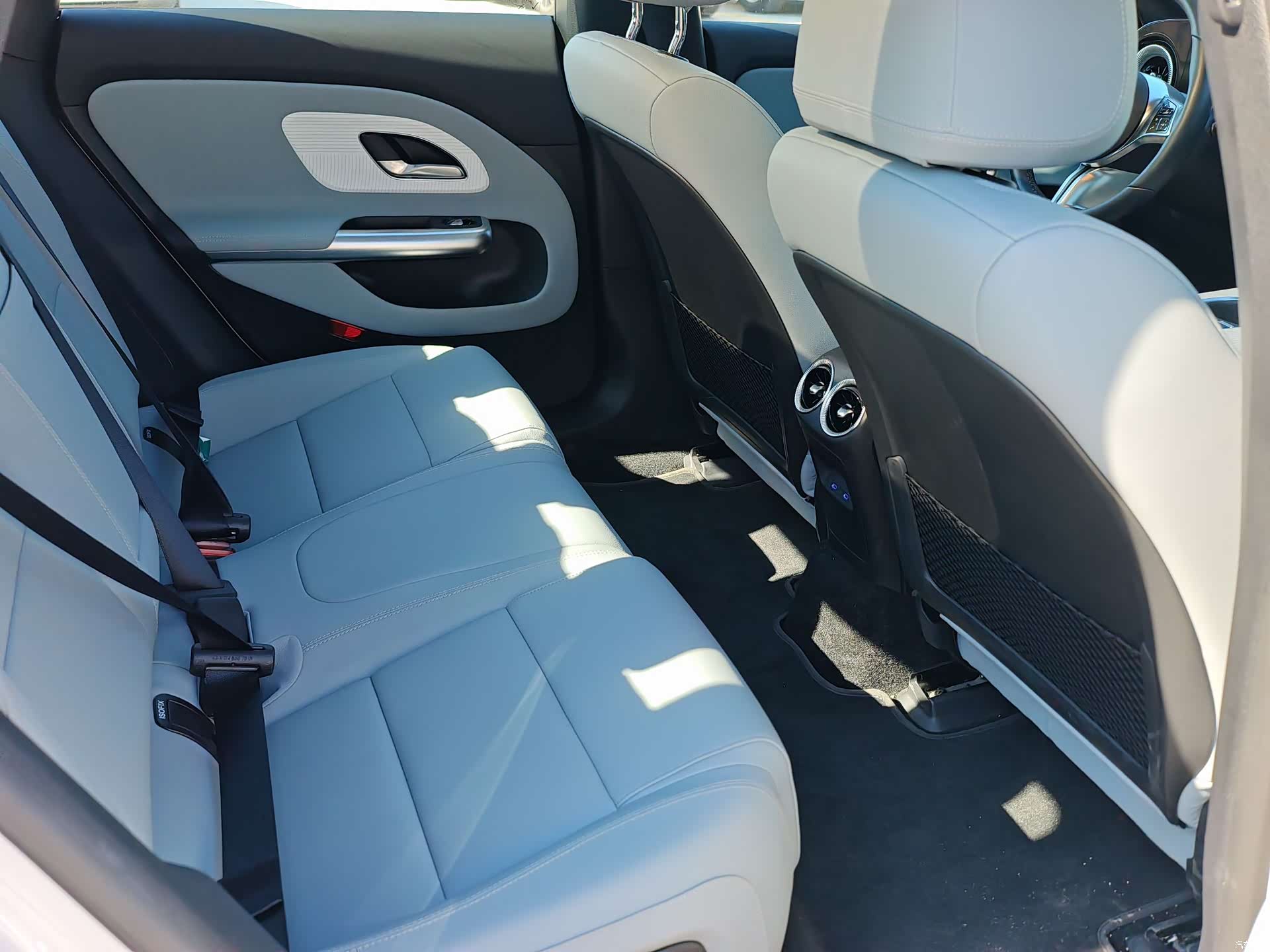 Mercedes-Benz CLA, 2026 9
