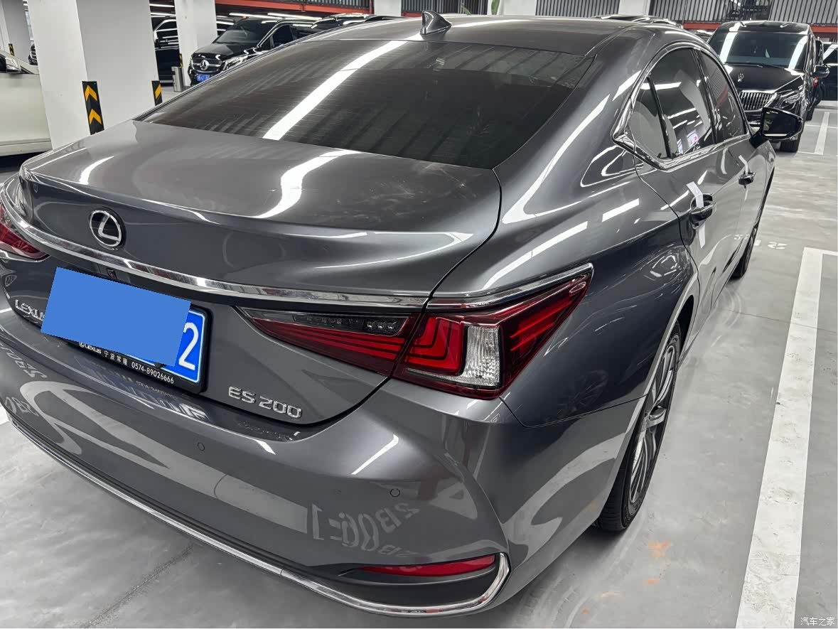 Lexus ES, 2020 7