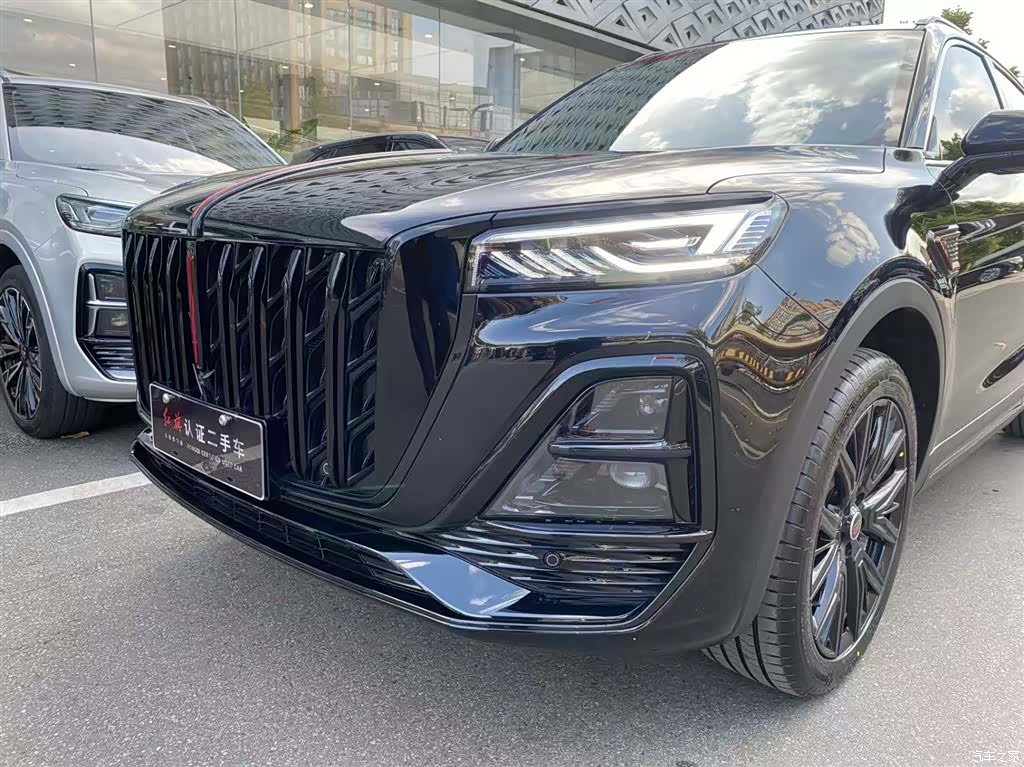 Hongqi HS5, 2025 все фото