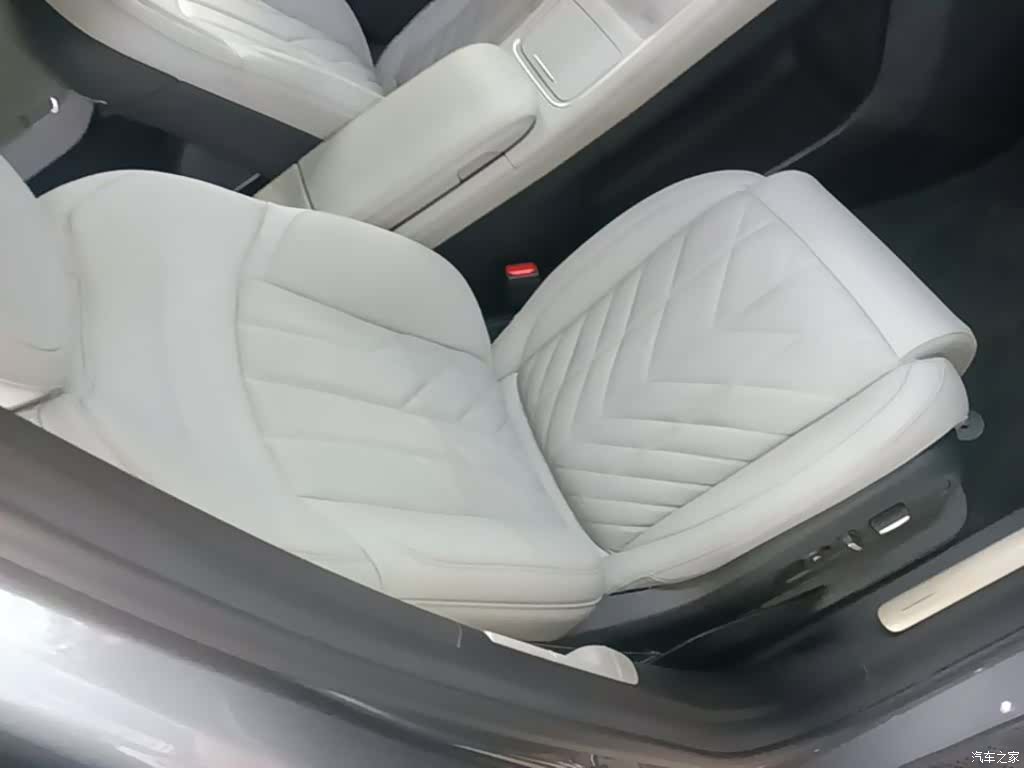 NIO ES6, 2025 25
