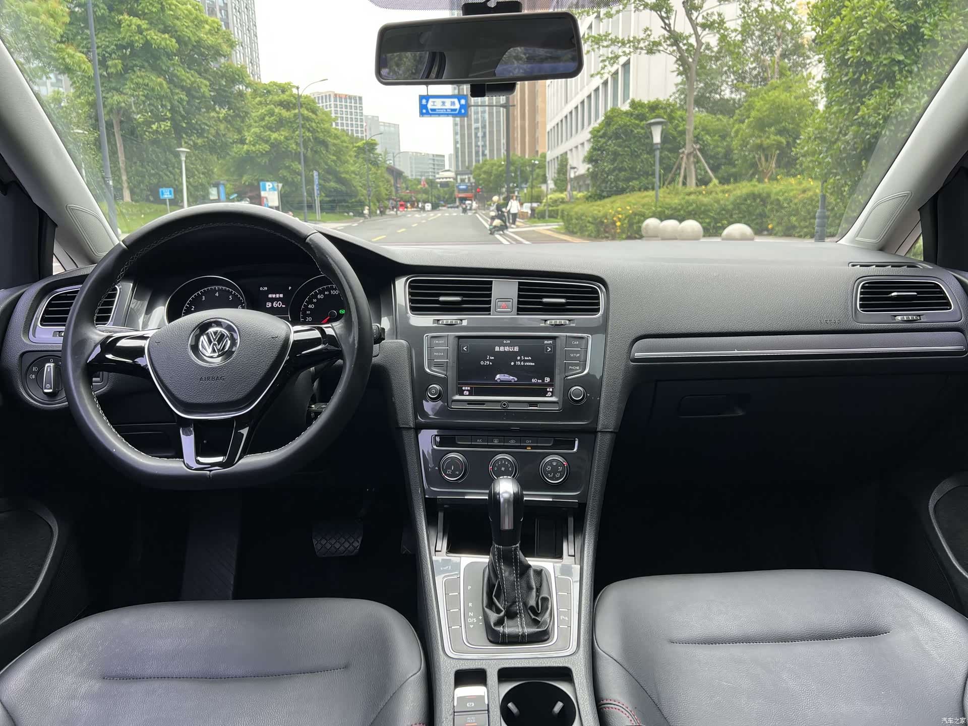 Volkswagen Golf, 2017 15