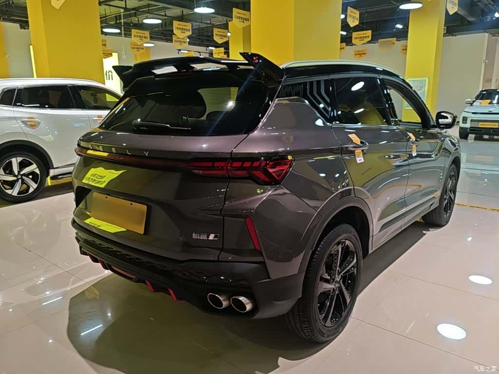 Geely Coolray, 2022 7