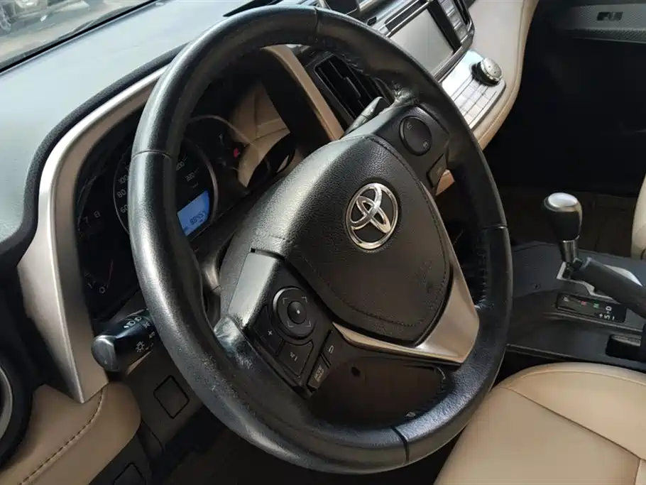 Toyota RAV4 Rongfang