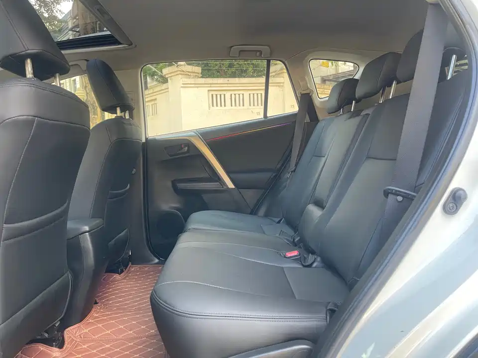 Toyota RAV4 Rongfang