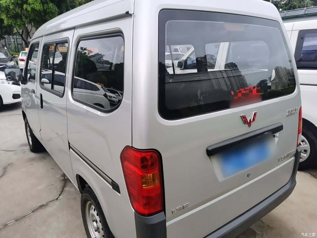 Wuling VI, 2022 все фото