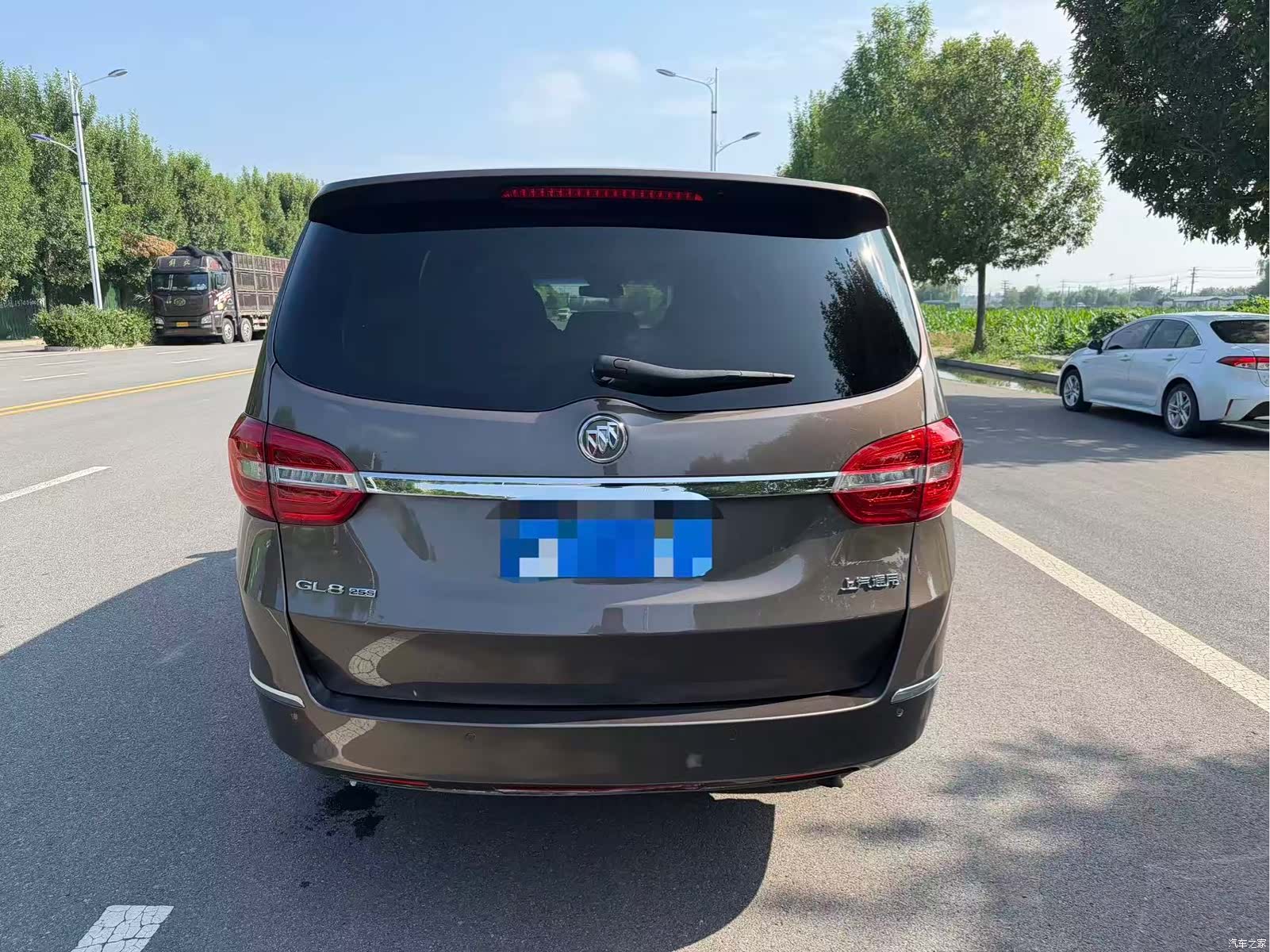 Buick GL8, 2019 8