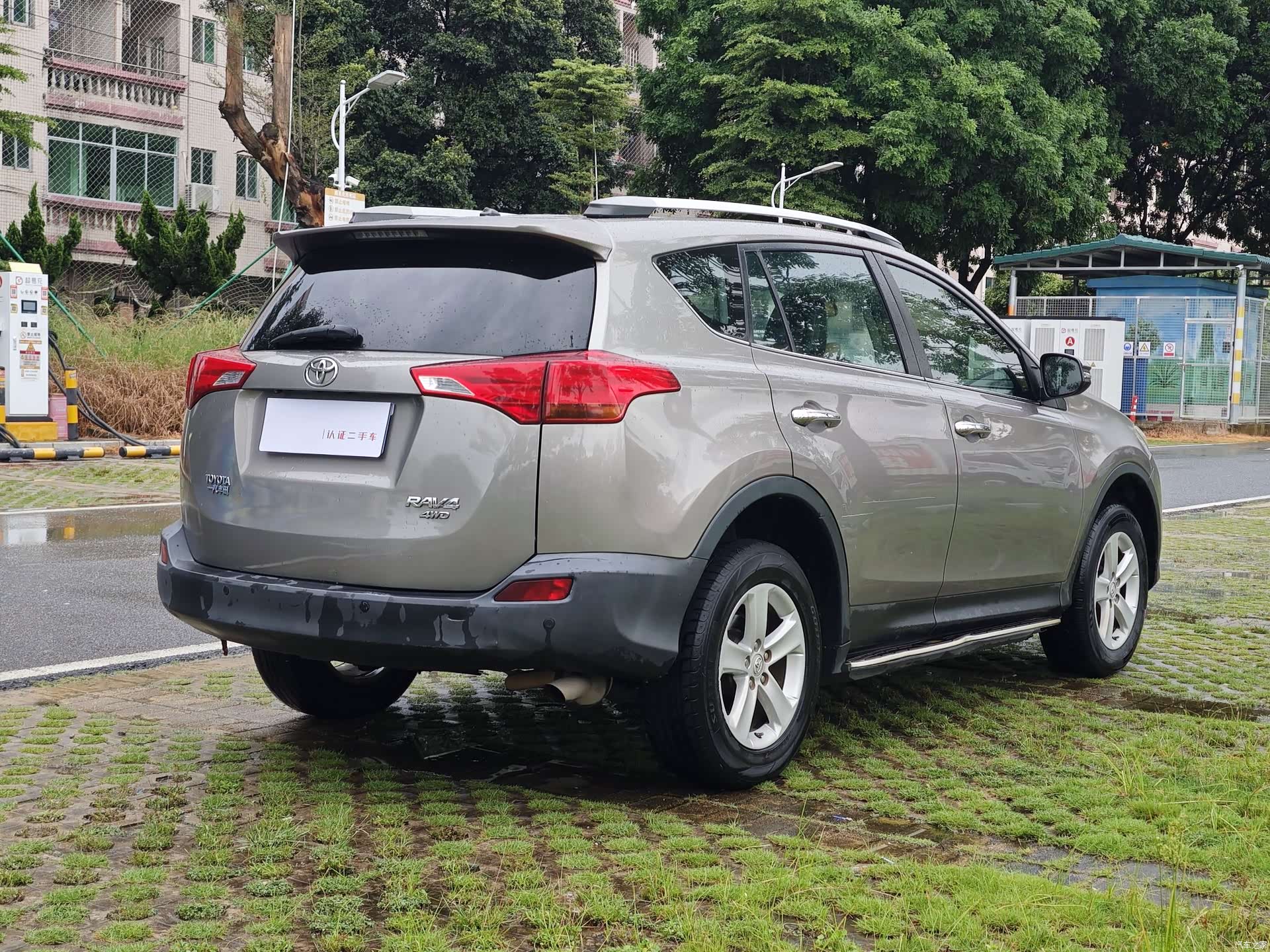Toyota RAV4, 2013 все фото