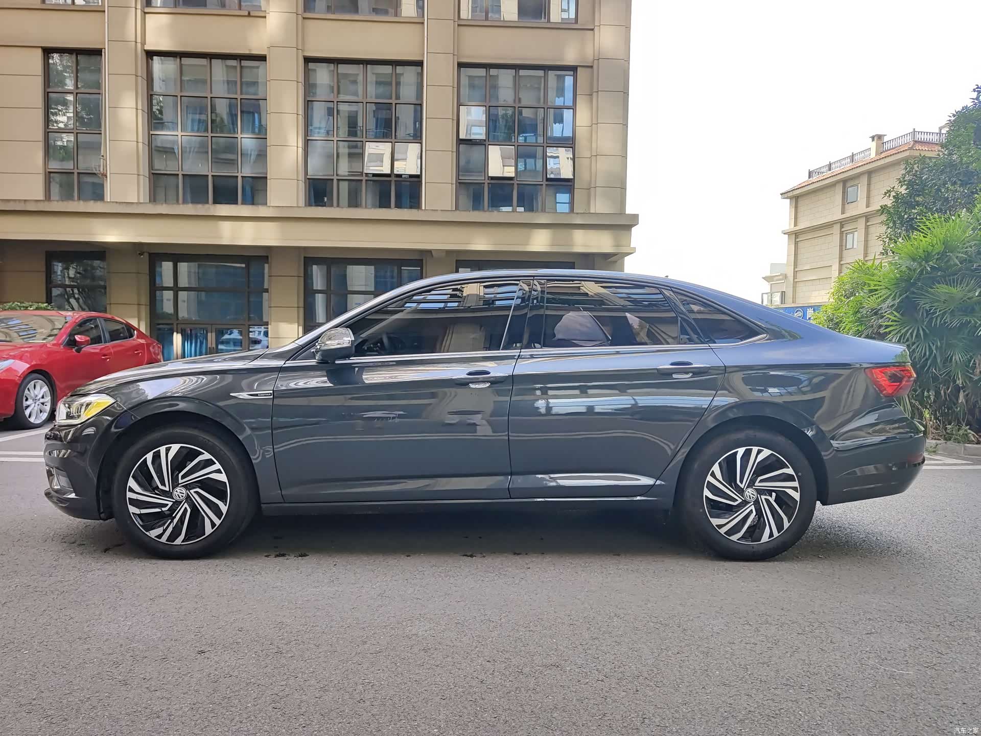 Volkswagen Sagitar, 2021 17