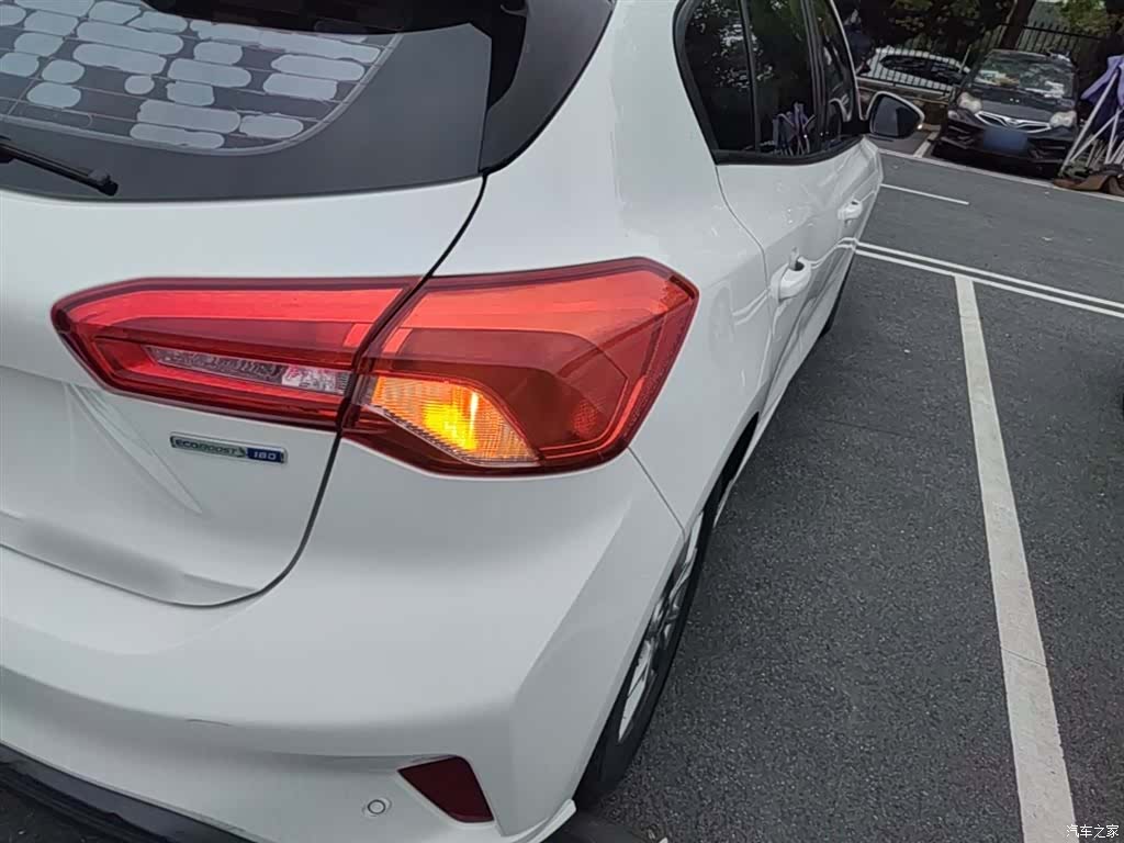 Ford Focus, 2021 8