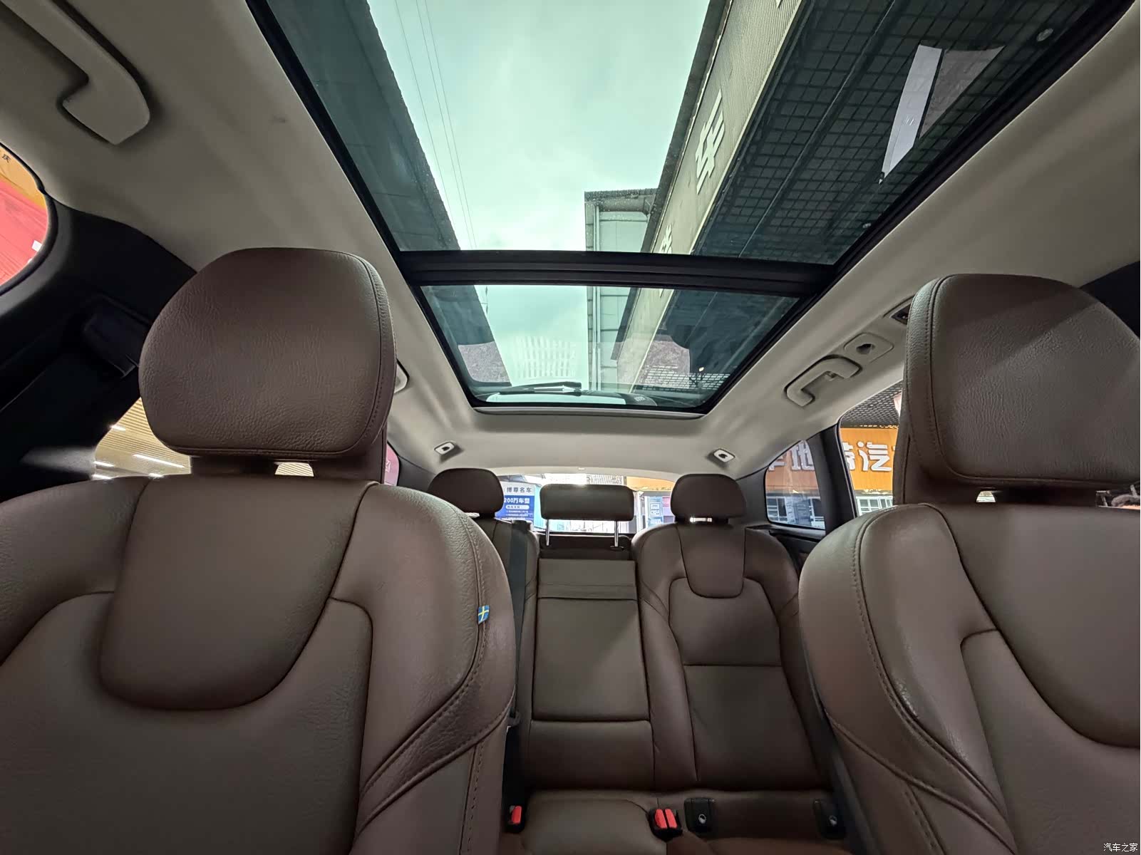 Volvo XC60, 2018 25