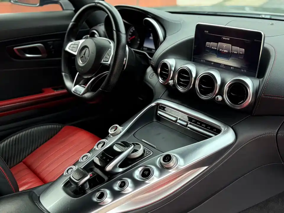 Mercedes-Benz AMG GT