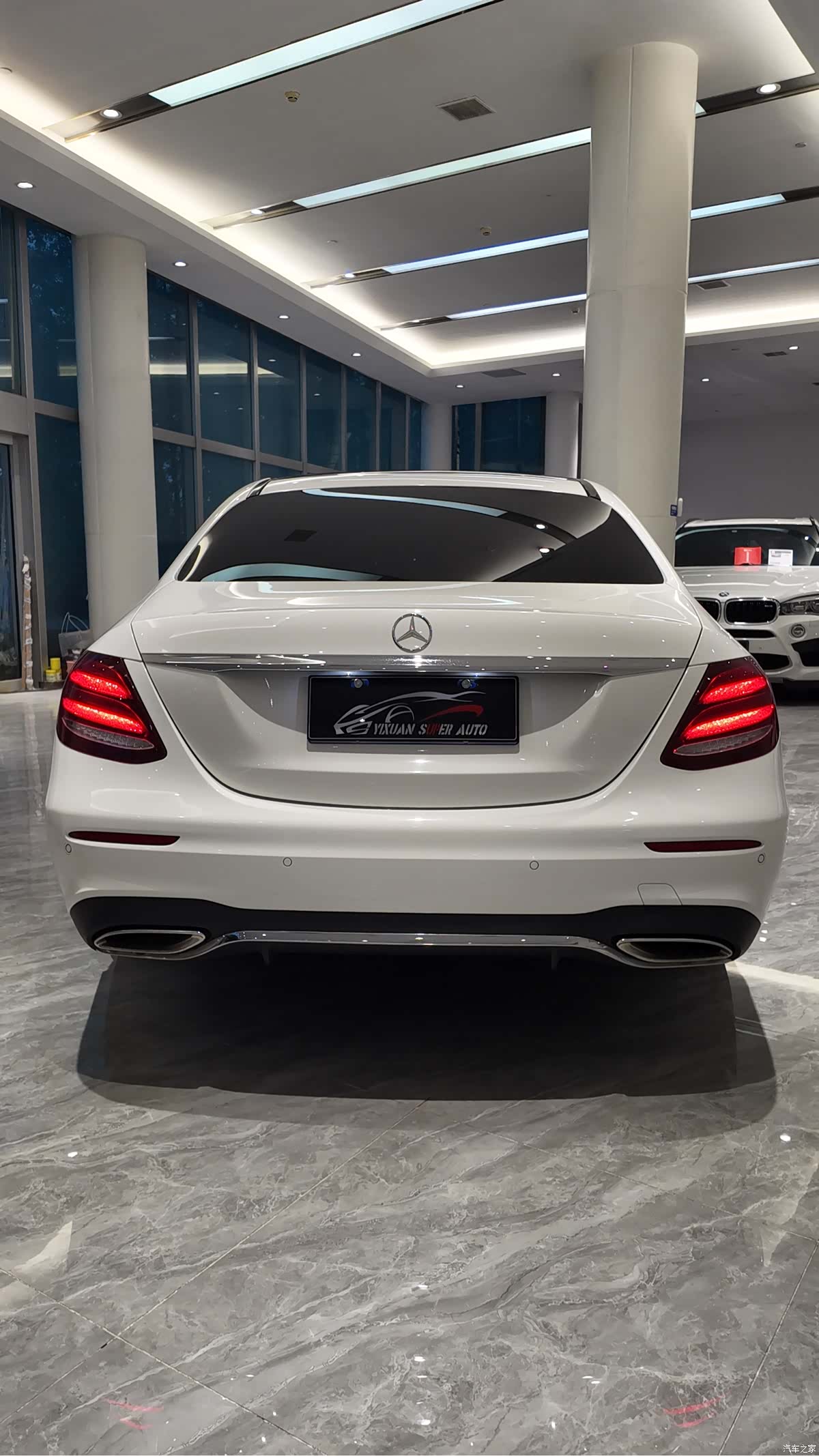 Mercedes-Benz E-Class, 2019 4