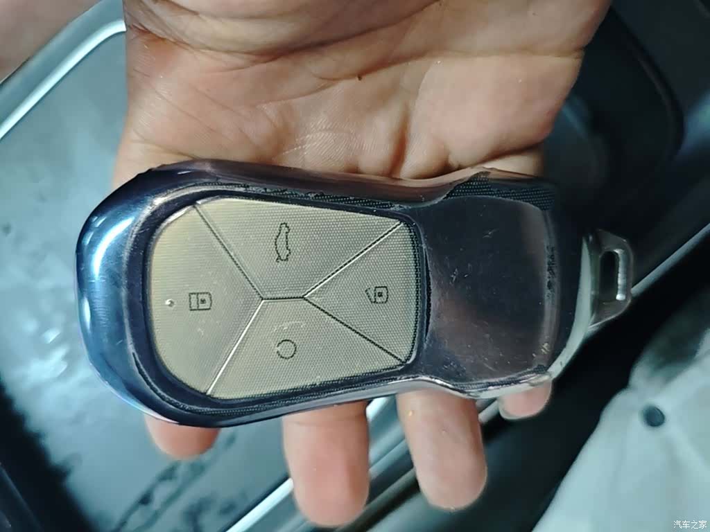 Xpeng P5, 2024 9