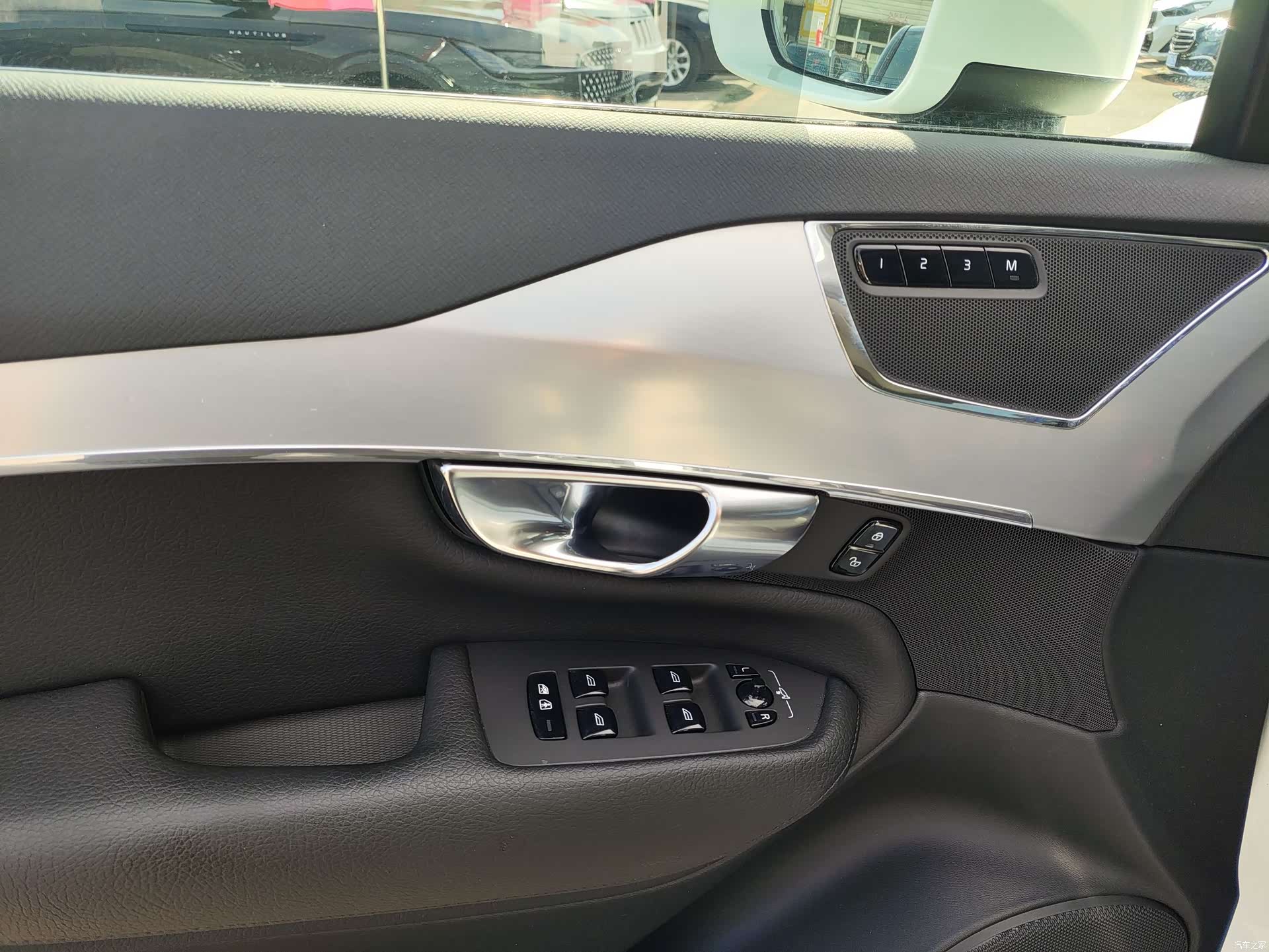 Volvo XC90, 2018 8