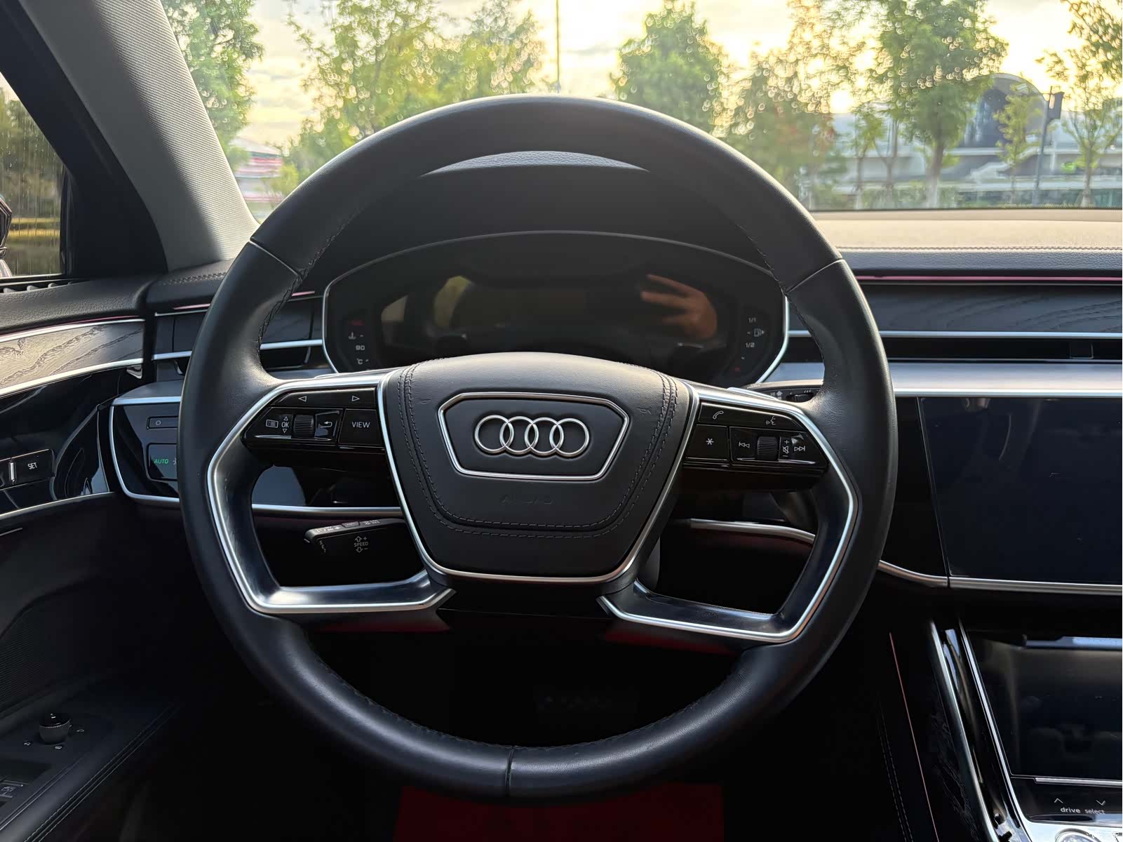 Audi A8L, 2023 16