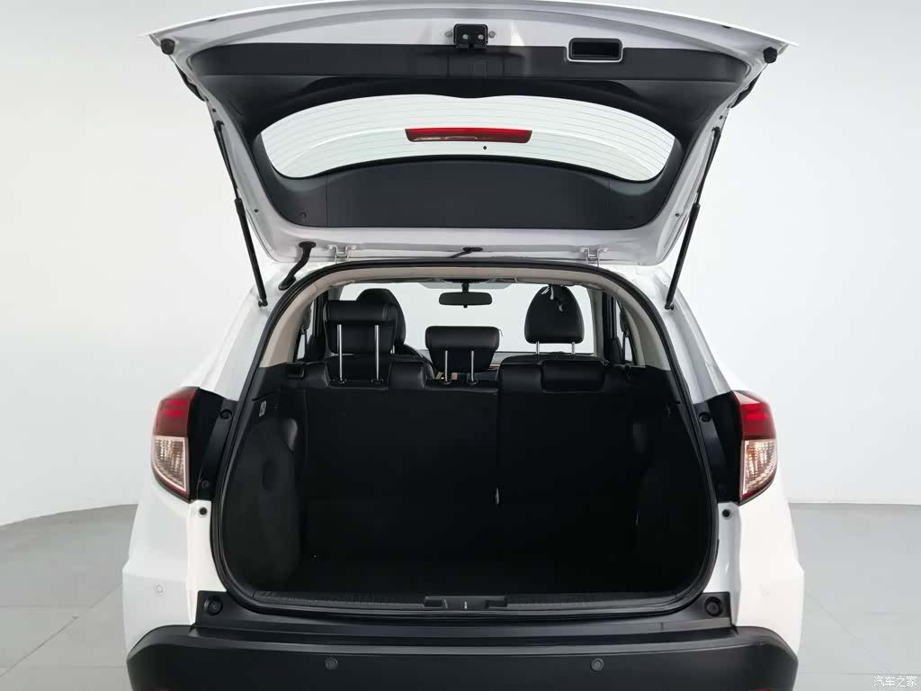 Honda Vezel, 2015 16