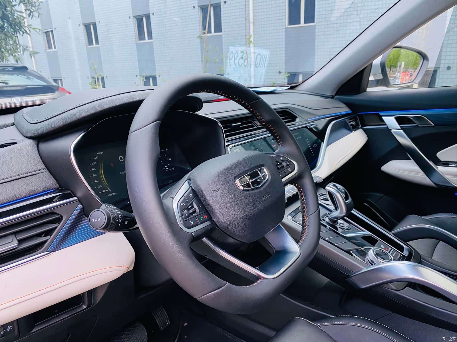Geely Boyue, 2022 9