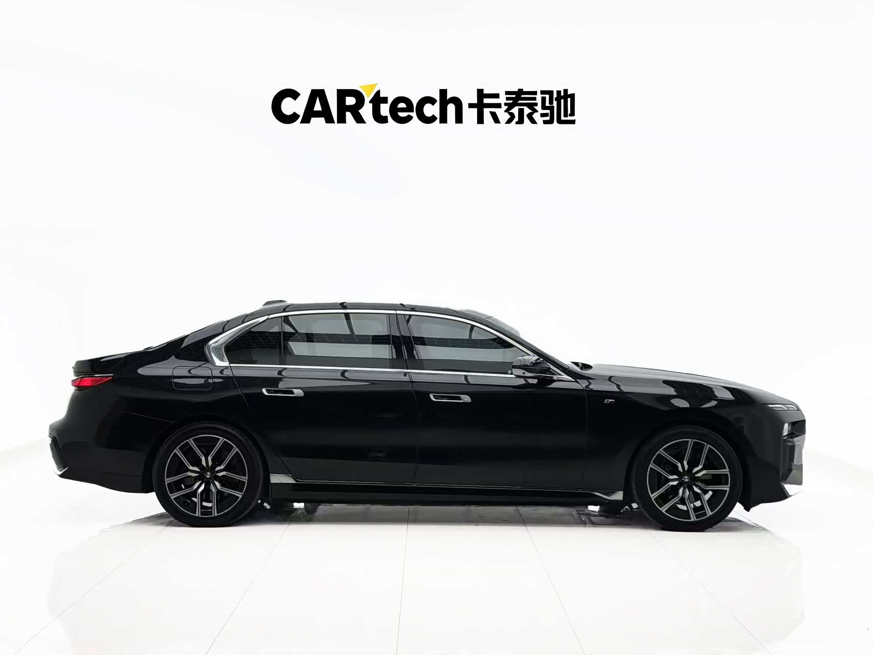 BMW i7, 2025 4