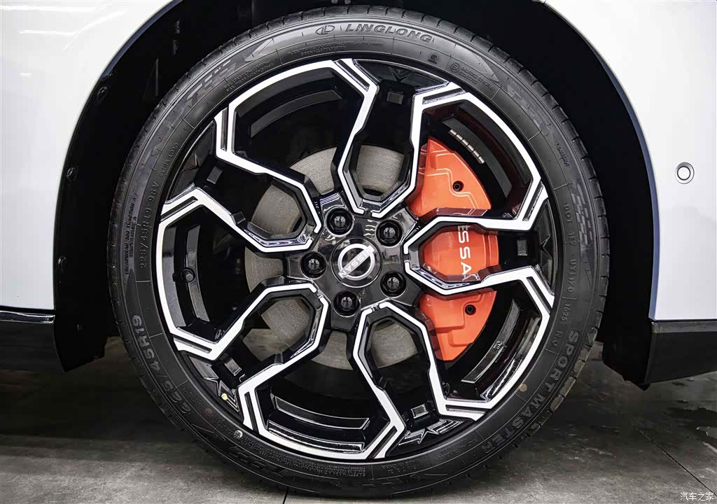 Nissan N7, 2025 11