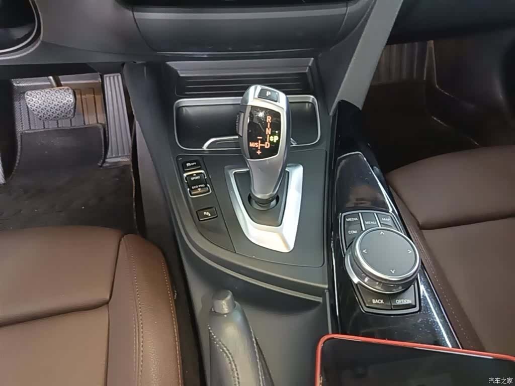 BMW 3 Series, 2019 14