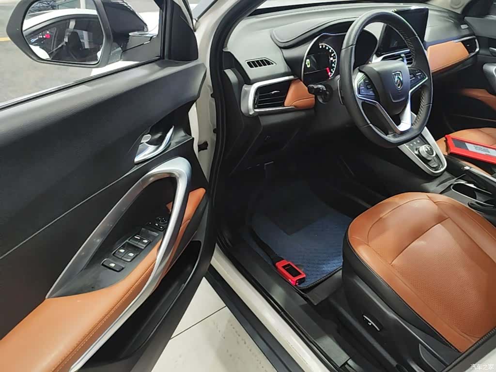 Wuling 510, 2019 16
