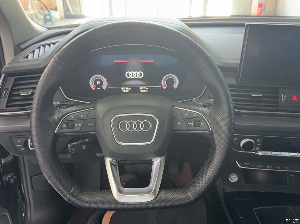 Audi Q5L, 2022 3