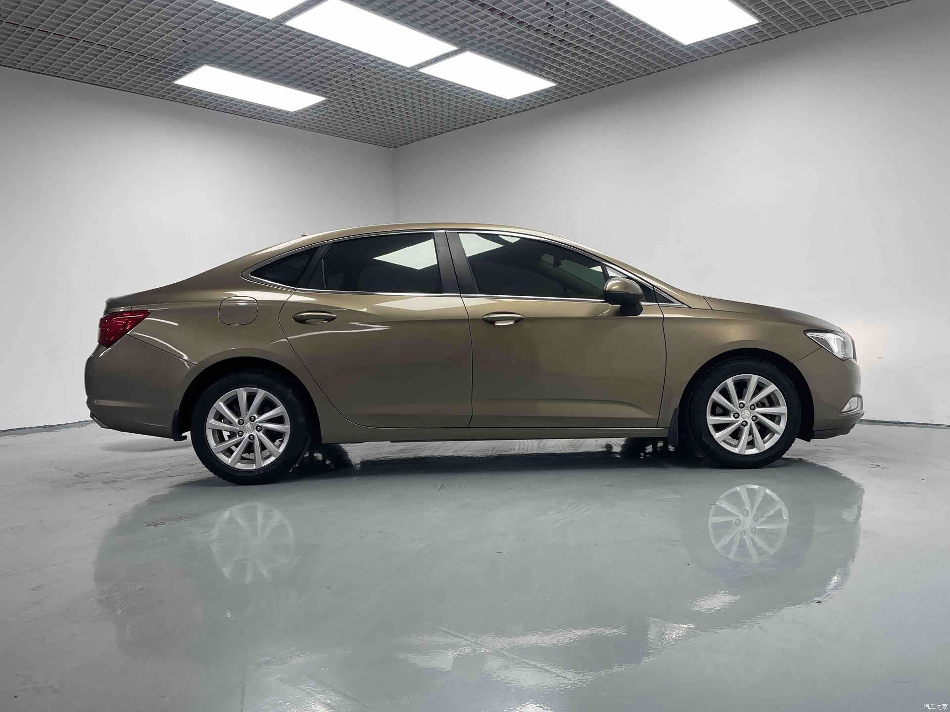 Buick Verano, 2016 6