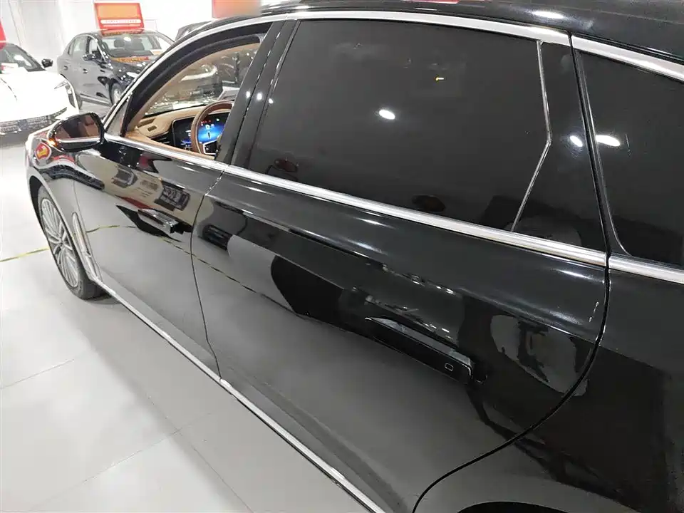 Hongqi H9