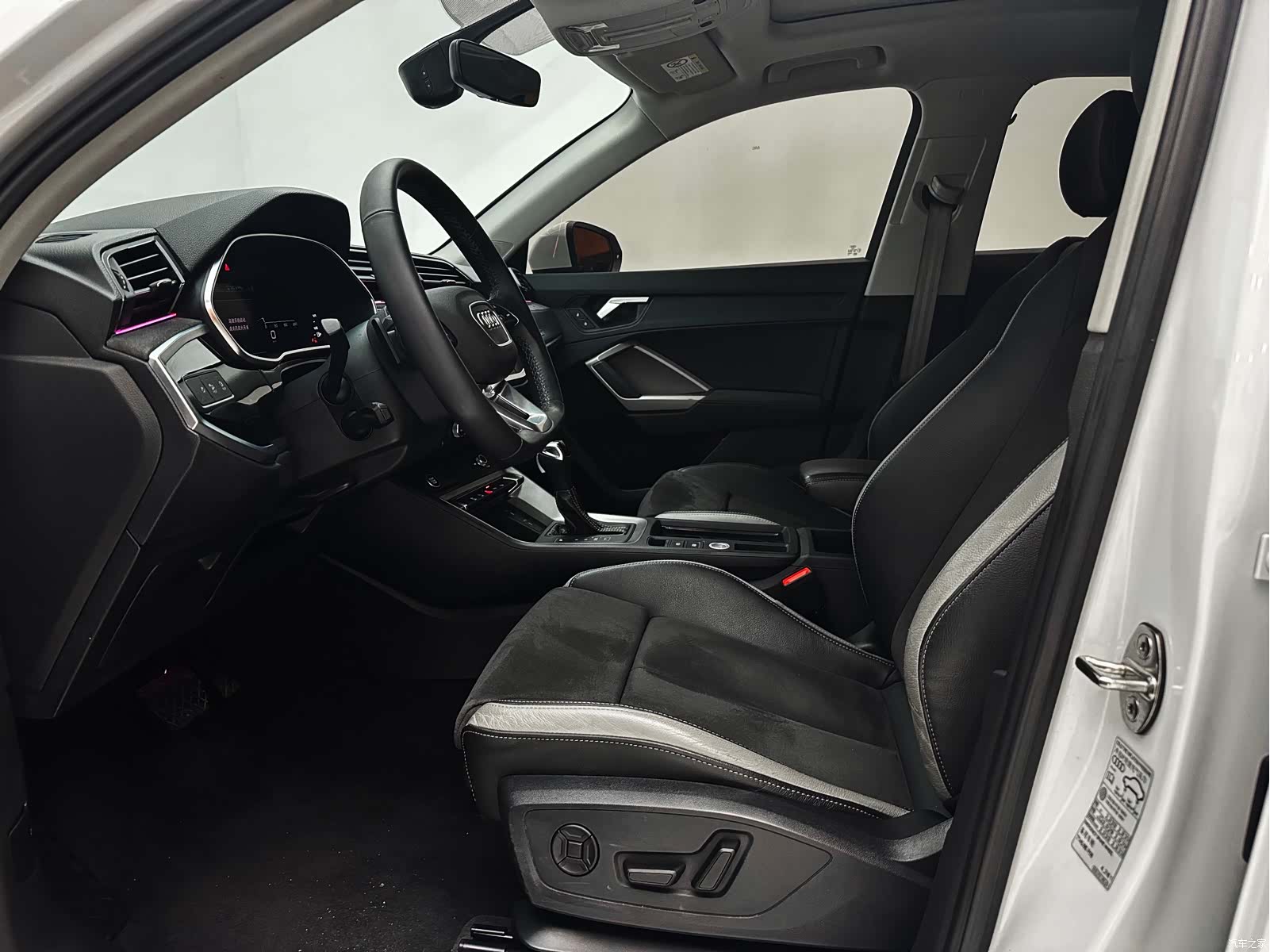 Audi Q3, 2023 21
