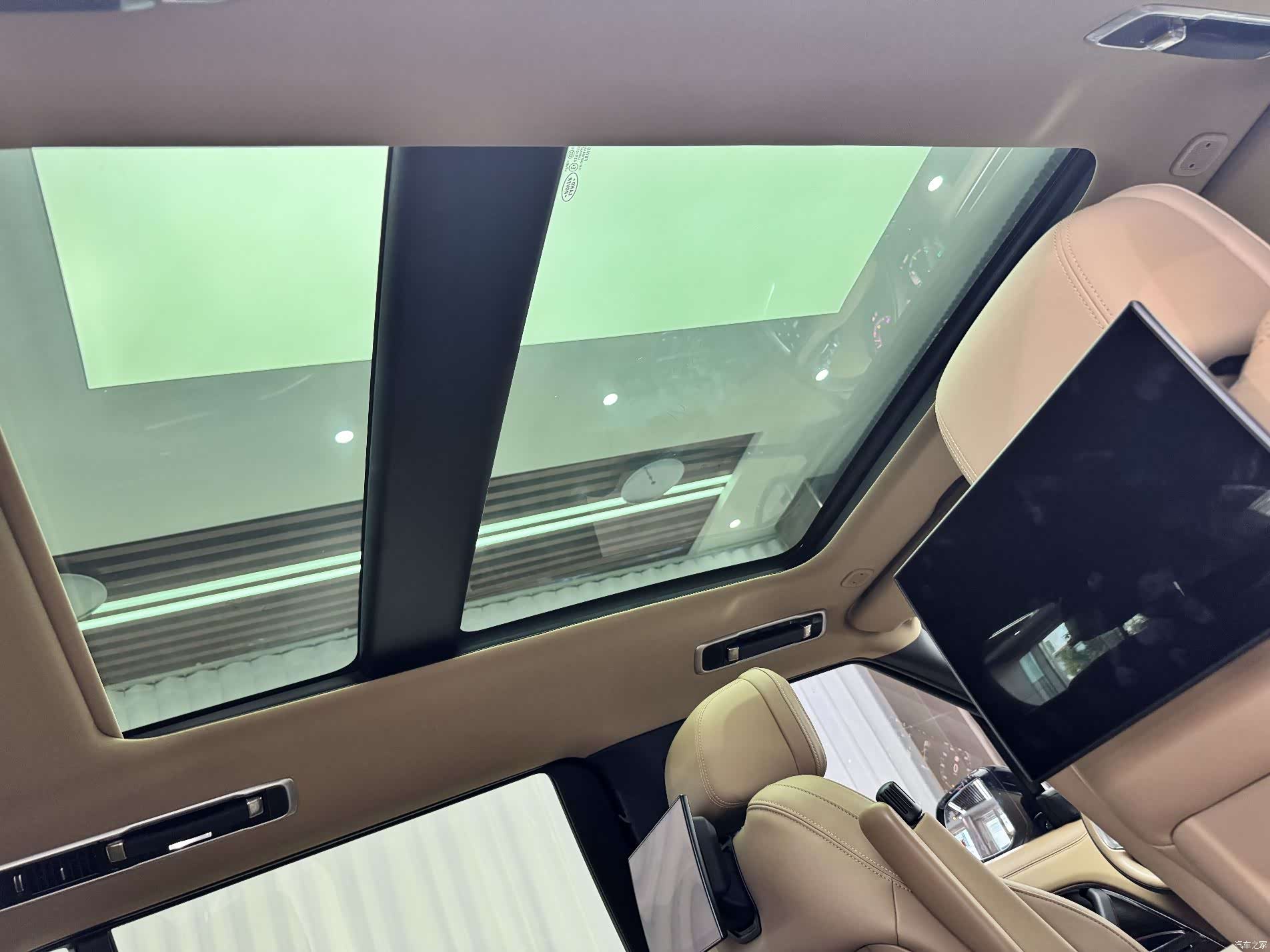 Land Rover Range Rover, 2023 24