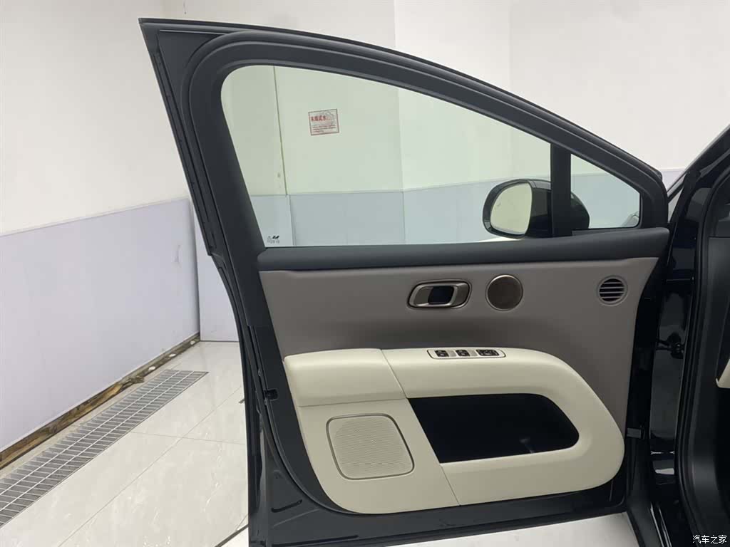 Li Auto i6, 2026 16