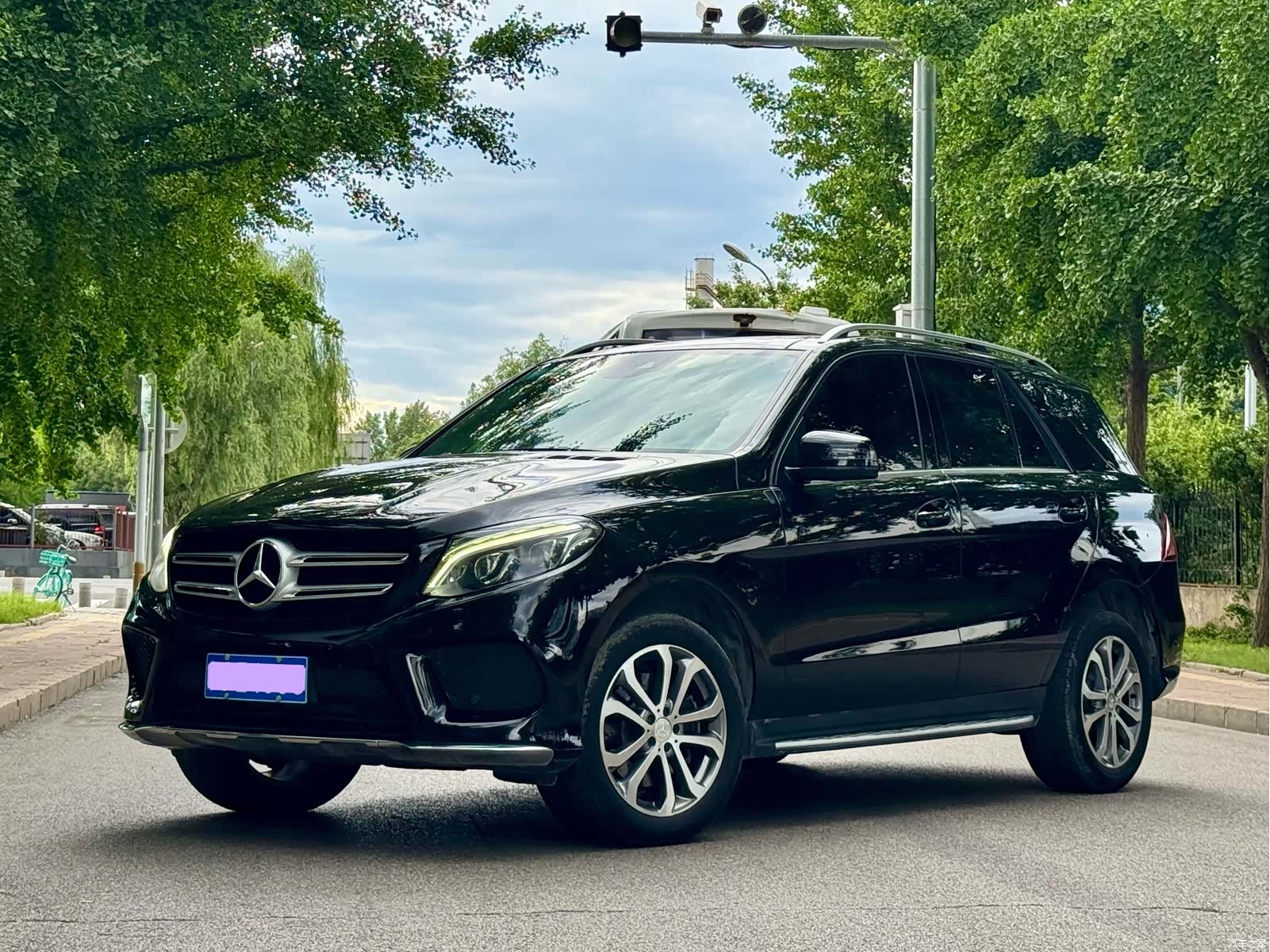Mercedes-Benz GLE, 2017 1