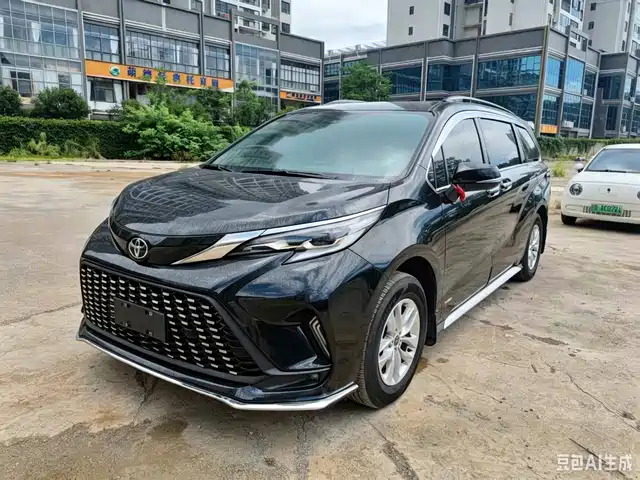 Toyota Granvia 2025 — купить из Китая под заказ