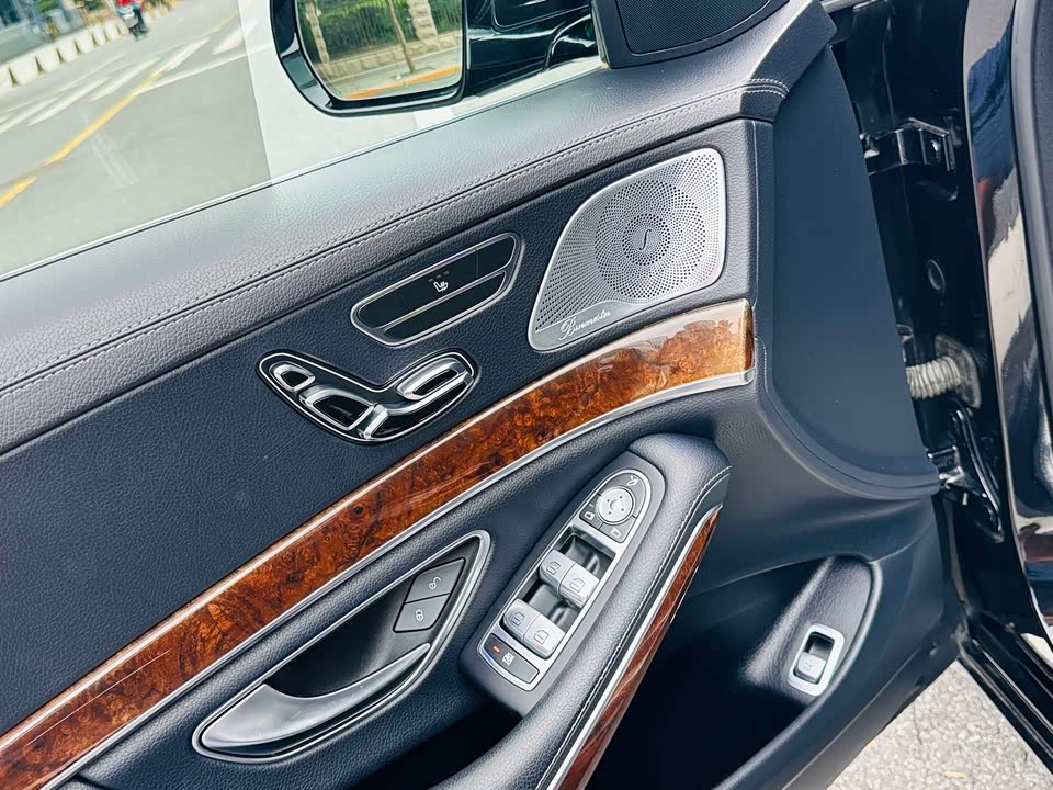 Mercedes-Benz S-class