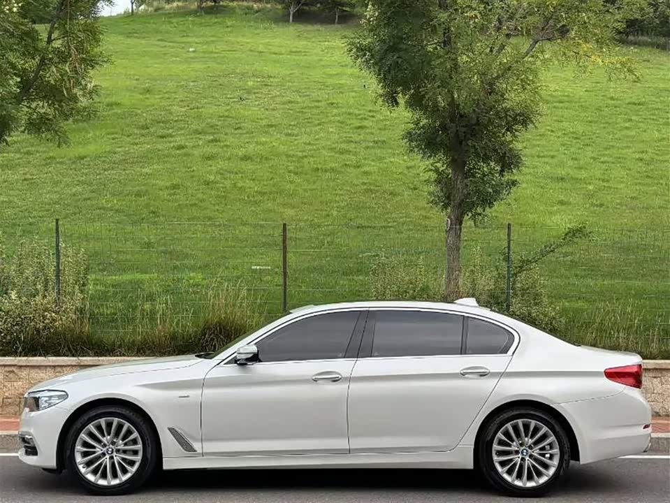 BMW 5 series BMW 5 series
