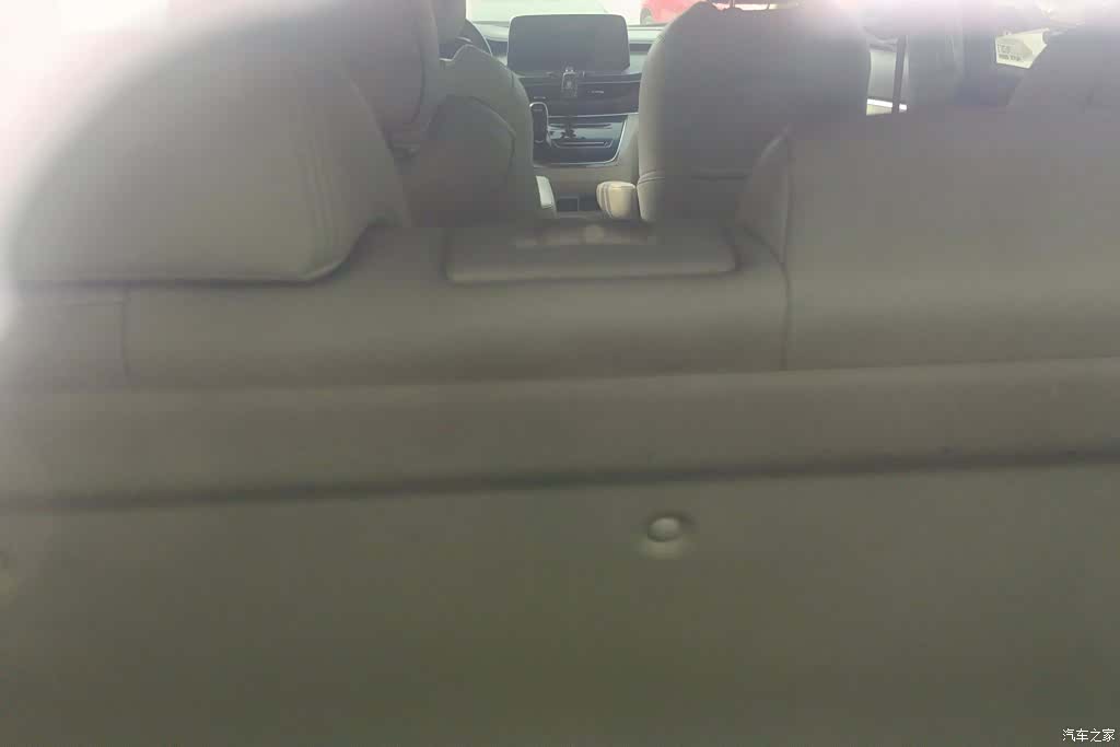 Buick GL8, 2021 4