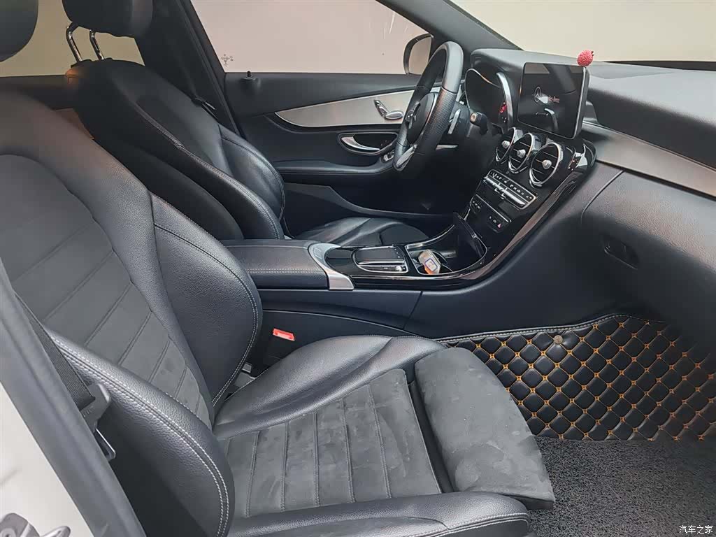 Mercedes-Benz C-Class, 2019 15