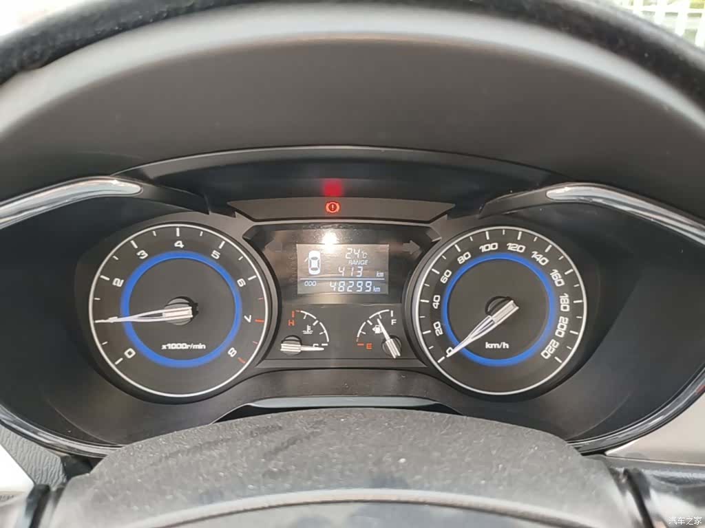 Changan V7, 2015 12
