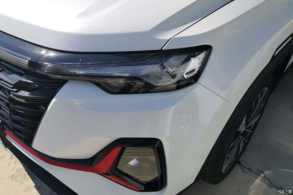 Changan CS35, 2024 все фото