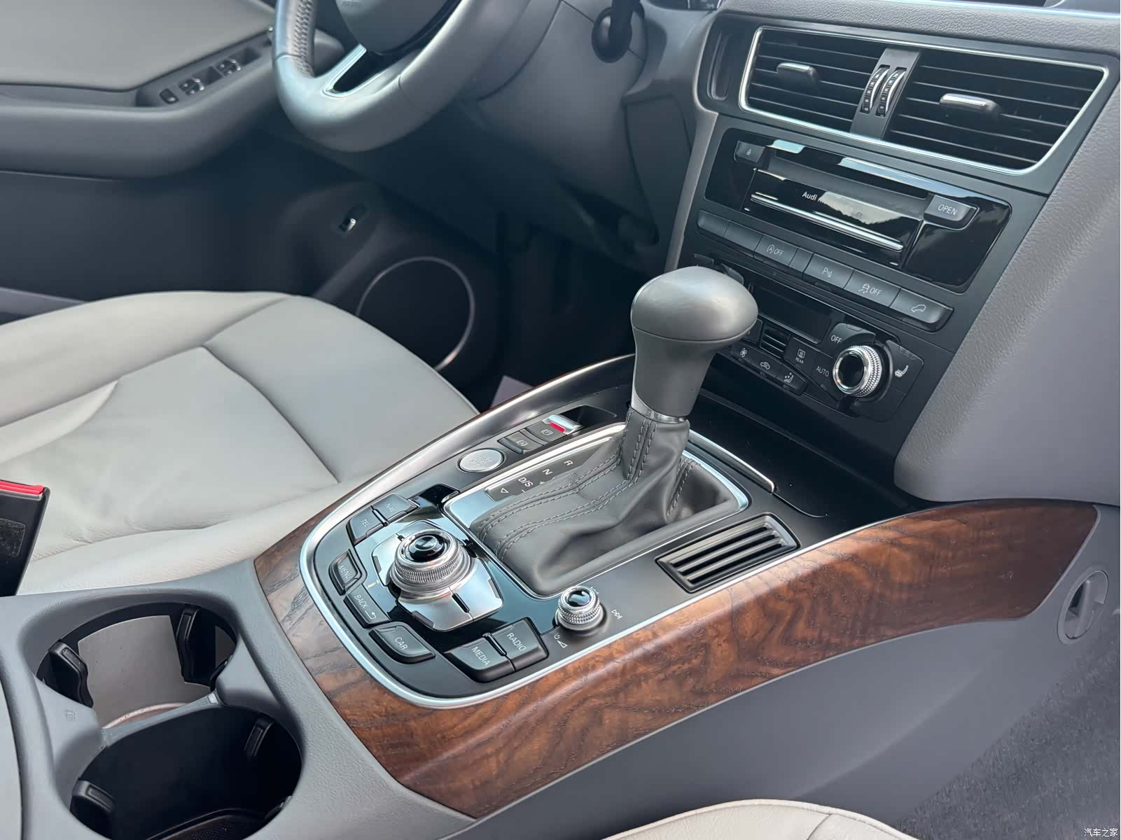 Audi Q5, 2015 14