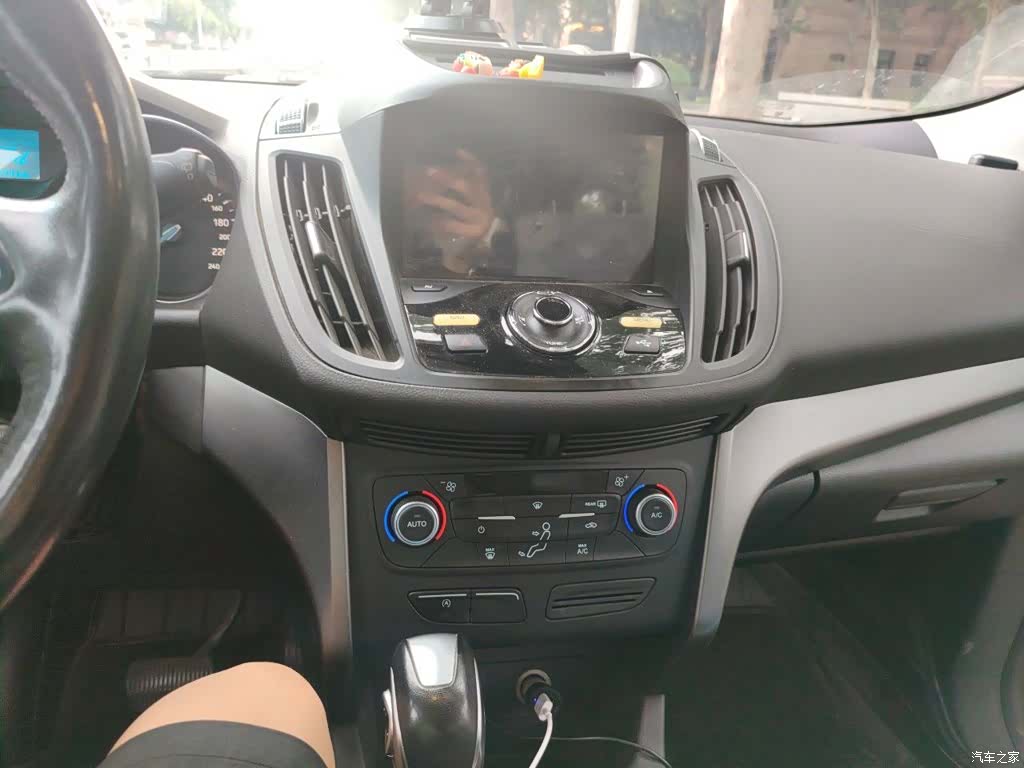Ford Kuga, 2018 6