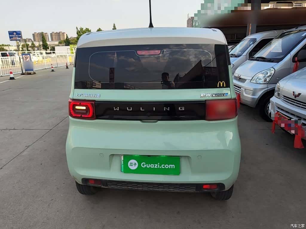 Wuling MINIEV, 2022 6