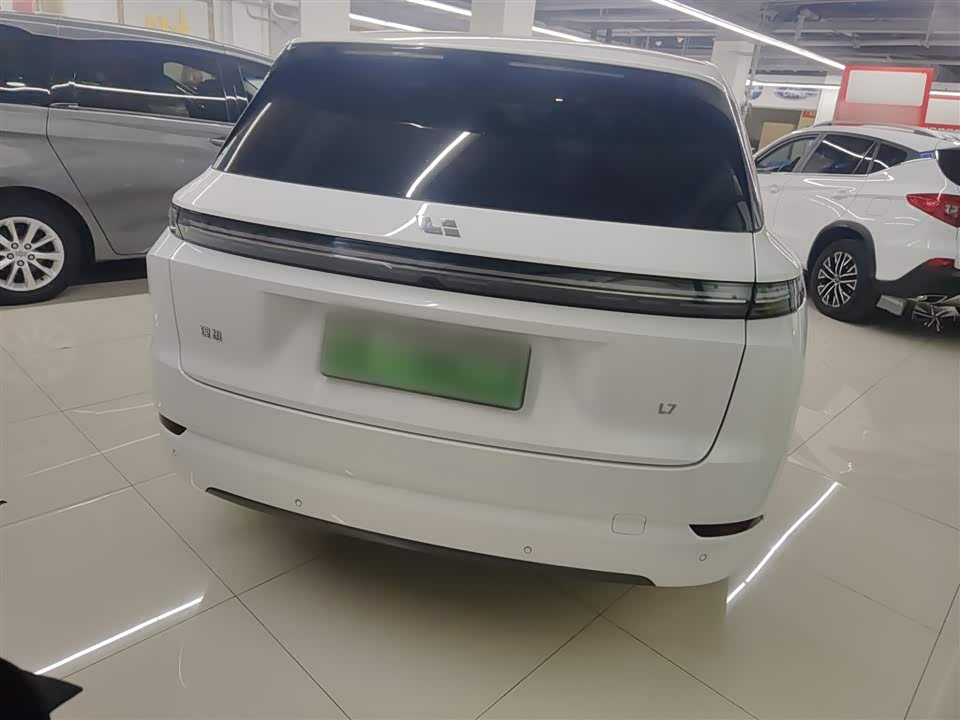 Li Auto Ideal L7
