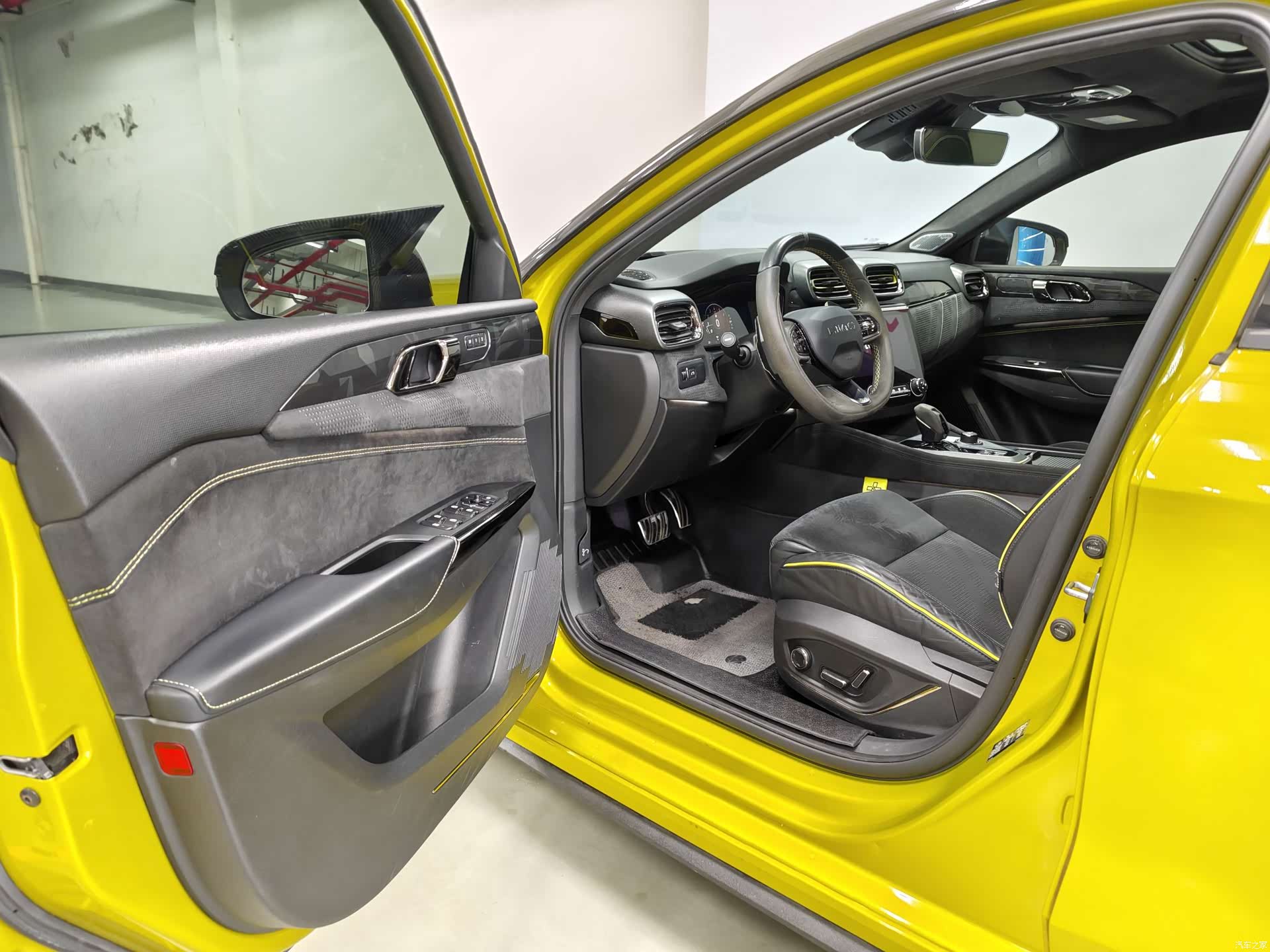 Lynk & Co 02, 2021 3