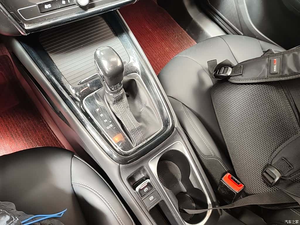 Roewe i5, 2019 14